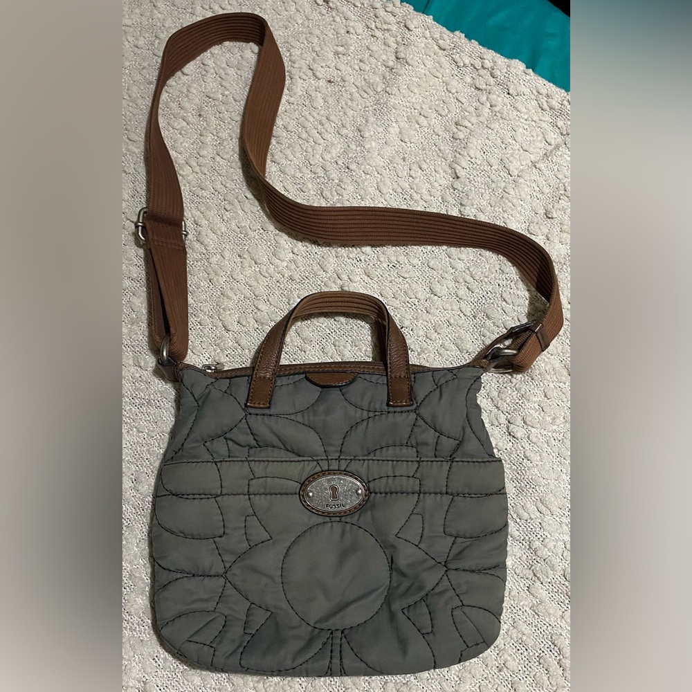 Fossil Key-Per Fabric Quilted Crossbody Bag Gray Slingbag Purse